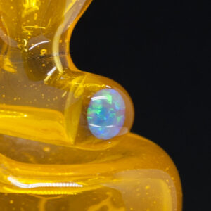 Rooster Yellow with Blue rim with matching bubble cap - Special feature opal coin - Image 7