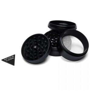 Space Case Medium Black 4 Piece Grinder - Image 2